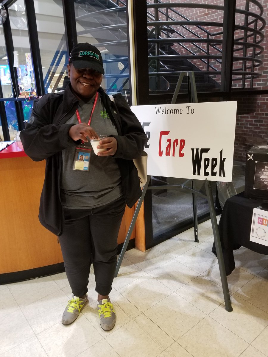 Shannan Schoonover (@auntyshanny1982) on Twitter photo Culture Council sign up and Oreos?!?! Happy Monday Rantoul!!! #LifeatATT <a href="/ShellyBradley15/">Shelly Bradley</a> <a href="/rantoulculture/">Rantoul Council</a> <a href="/BossLady_Berta/">Roberta Chisholm</a> <a href="/AmaZingXoch/">Xochitl Zanotelli</a> Culture Council sign up and Oreos?!?! Happy Monday Rantoul!!! #LifeatATT <a href="/ShellyBradley15/">Shelly Bradley</a> <a href="/rantoulculture/">Rantoul Council</a> <a href="/BossLady_Berta/">Roberta Chisholm</a> <a href="/AmaZingXoch/">Xochitl Zanotelli</a>