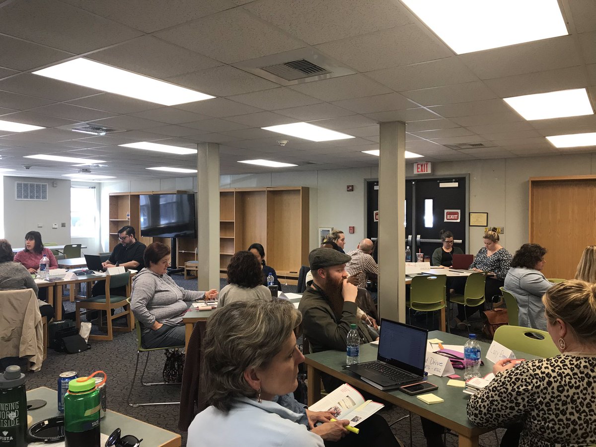 EslMurray's tweet photo. Compelling stories! #SIFE #SILFE #BoostingAchievement @MsSalvac @emilyfranESL @GlendaHarrell8 https://t.co/s56FXKV1qZ
