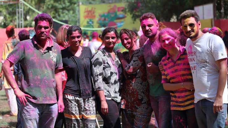 montu13713's tweet photo. @LivpureSmart Holi selfie here

#LivepureSmart #Holi
@LivpureSmart
Tagging @Ruchikajain89 @GauravP26479152 @anitajain0505  @BhattVai @2020Aditisharma  @misssmita3  @Lina4Ketan27  @Raghavendra0703 https://t.co/qrLt5XL8FC
