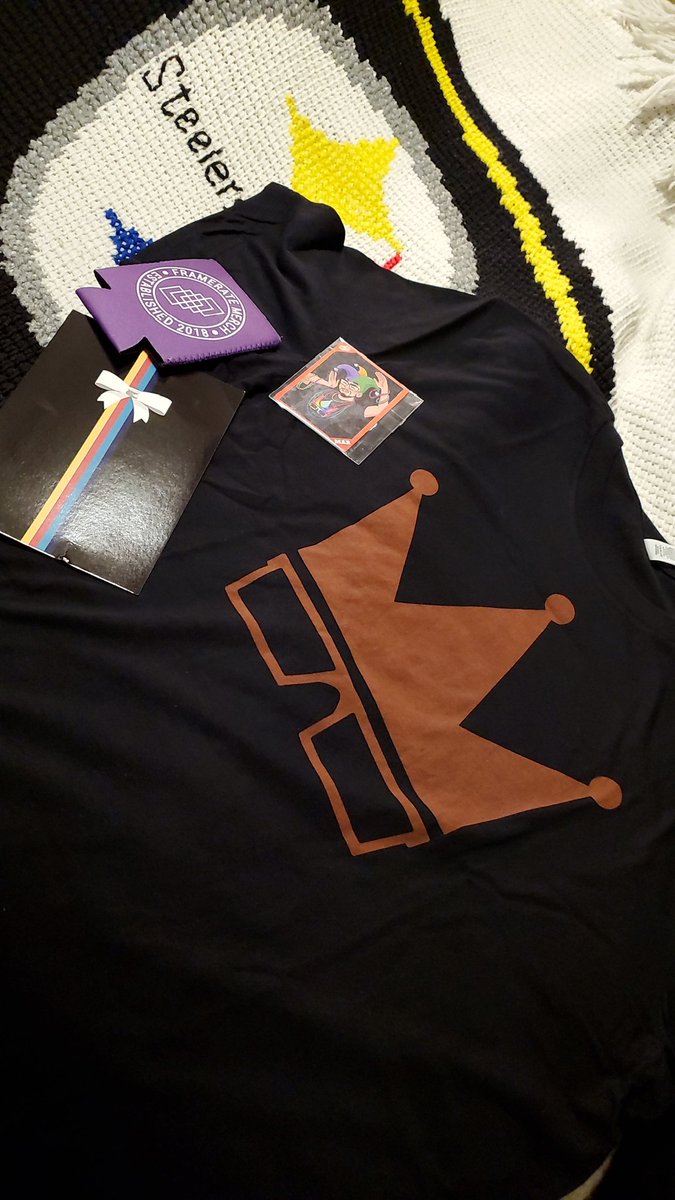 wkwayne13's tweet photo. Happy birthday to me! #pumped
@RayNarvaezJr @FrameRateMerch @TinaNarvaezJr https://t.co/sRB7TKc8mR