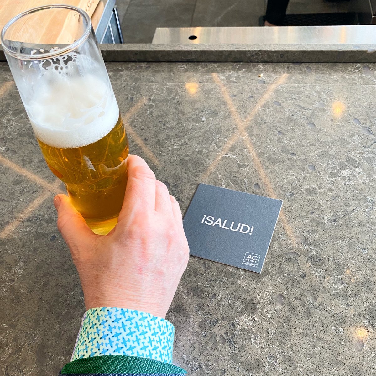 Level7pgh's tweet photo. Right off the St. Patrick’s Day Parade route, we’re open on Saturday, March 13 starting at 7am for an Irish-themed breakfast buffet! 🍀Get your fill of corned beef hash, scrambled eggs, Irish Coffee, a haluski lunch, and more! ☕
PS: the bar is open all day. https://t.co/Q2VEjctkAb