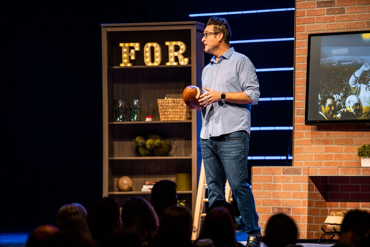 northpoint_ch's tweet photo. Just as Vince Lombardi, coach of the Green Bay Packers, brought his team together before their Super Bowl game in 1961 and covered the basics of football, Buck laid out  what Northpoint is all about and how you can change the city in which we live. https://t.co/BMO3LSYf8p https://t.co/5CMDMryjGw