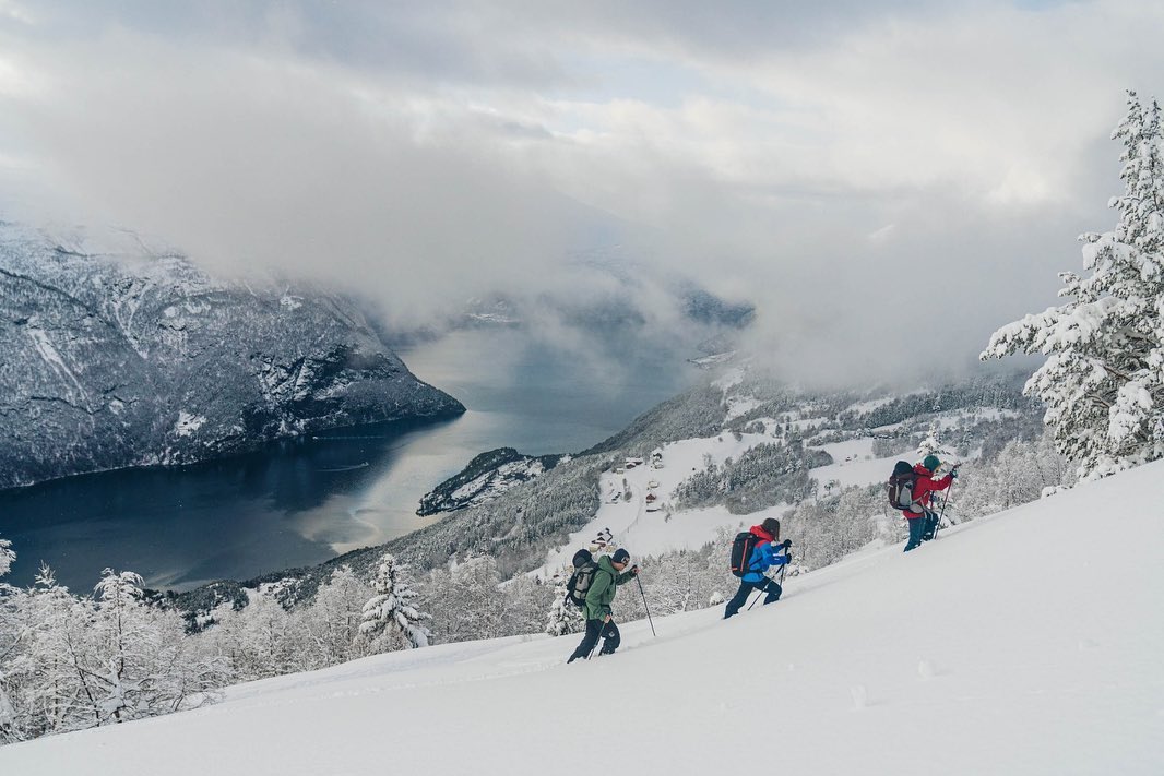 thisissigrid's tweet image. do you remember the anorak I designed together with @norrona @goretexeu and charlie drinkwater? we went back home to my parents to test it in real life and boom - it’s available march 12th on norrona.com #goretex #testedforlife #norrona #welcometonature #ad