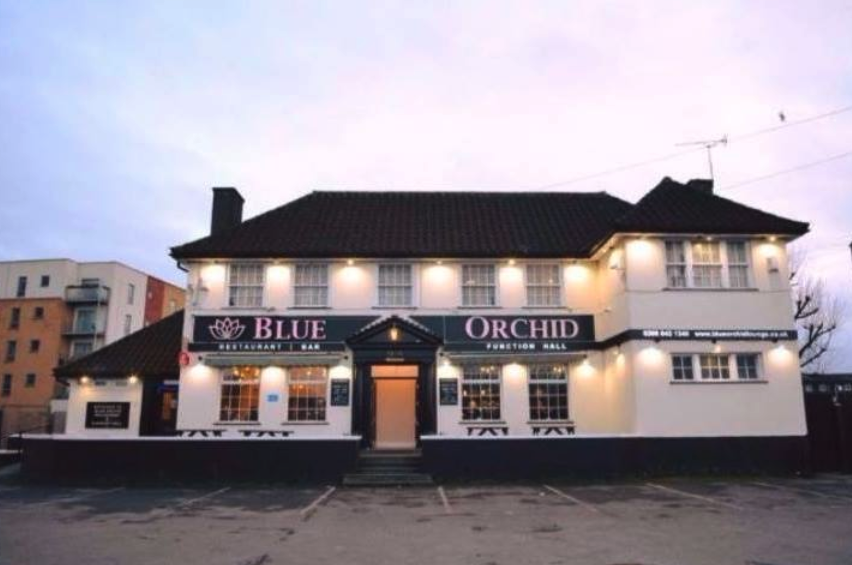 BWWembleyHotel's tweet photo. Check out the Blue Orchid! Warm, family-run pub offering beers &amp; BBQ dishes alongside Indo-Chinese &amp; Nepalese staples.

https://t.co/KDIJCk6I7M https://t.co/B44dcEXl2O