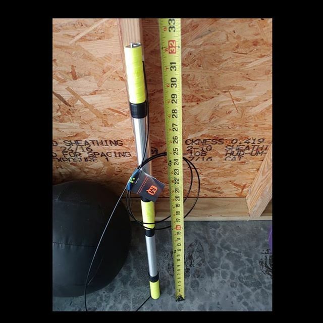 Custom Length One Arm Jump Rope. This Bar length is 32 inches and the standard one is 40 inches. Tim custom built this jump rope for an elementary student.
$59 and no additional cost for customization. 
#jumpropes #onearmjumprope #elementary #elementarys… ift.tt/2PYNBgL