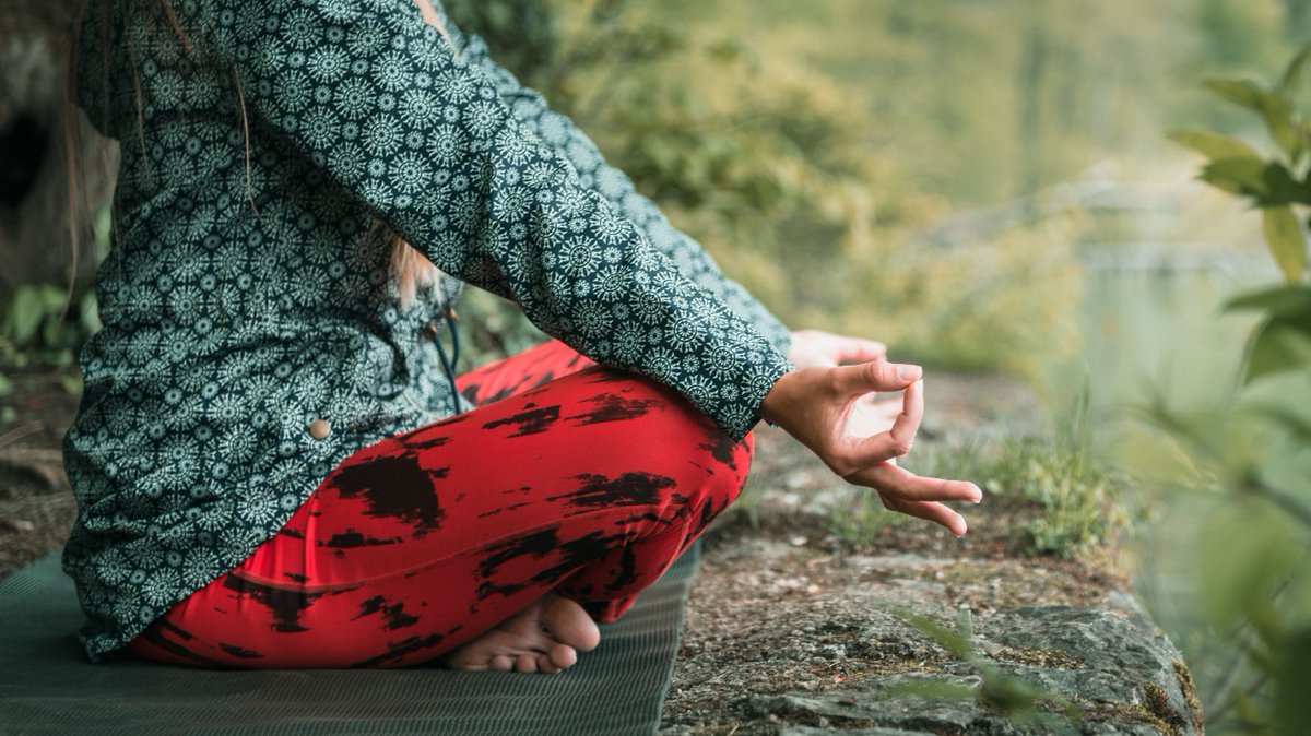 CPDanbury's tweet photo. Tomorrow try Mudra Meditation at @WestConn hosted by the Institute for Holistic Health Studies. #meditation #DanburyCT

https://t.co/0BjrmfhQVN https://t.co/fQEdvJ7sRr