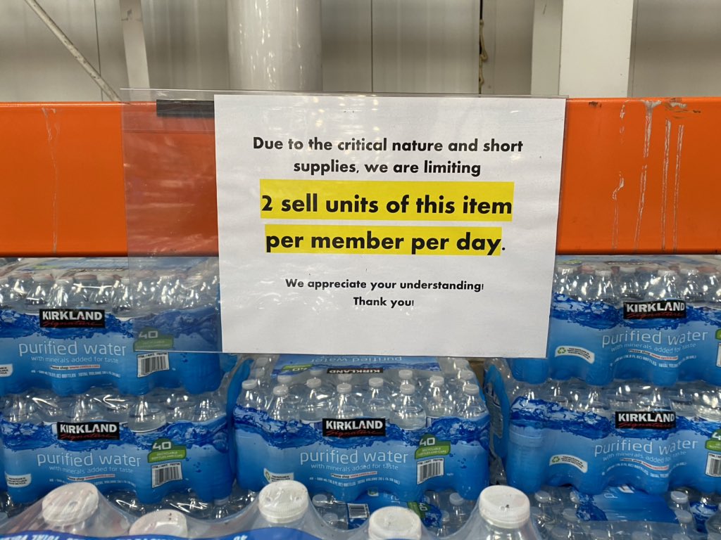 Martin Austermühle on X: I'm at the D.C. Costco today (day off, and I'm a  glutton for pain). Observations: definitely busier than a usual Monday.  Cart handles being wiped down as you