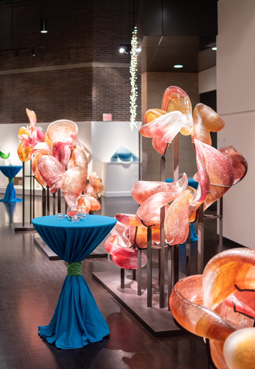 aPartyApart's tweet photo. Highlights from the decor for @FWMoA #ARTrageous #fortwayne https://t.co/QCoBtiTUMF