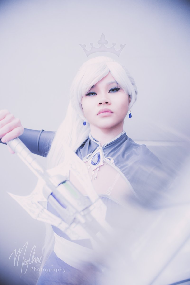 squidlyuwu's tweet photo. Some of my favorite shots from @Katsucon 2019~
Weiss Schnee from @RoosterTeeth
📷 MegAnne Photography
Outfit from @uwowocosplay
Wig from @ArdaWigs
.
.
.
#cosplay #rwbycosplay #weissschneecosplay #weissschnee #weisscosplay #weiss #roosterteeth https://t.co/S3Su78tUZU
