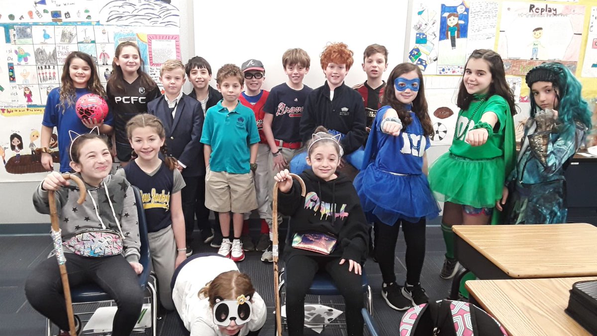 How fabulous are our children with their Purim spirit!  #davis4  #Fun