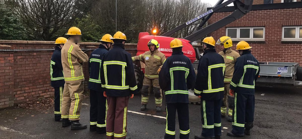 FireSafety_Lan's tweet photo. First day of our #communityreach course well underway with our @my8rightfuture Aspire young people. Big thanks to @scotfire_lanark @firescot_slted for allowing us use of the training facilities. Heres to a successful week of learning! #notjustfires #safercommunities https://t.co/BDuq690IK0