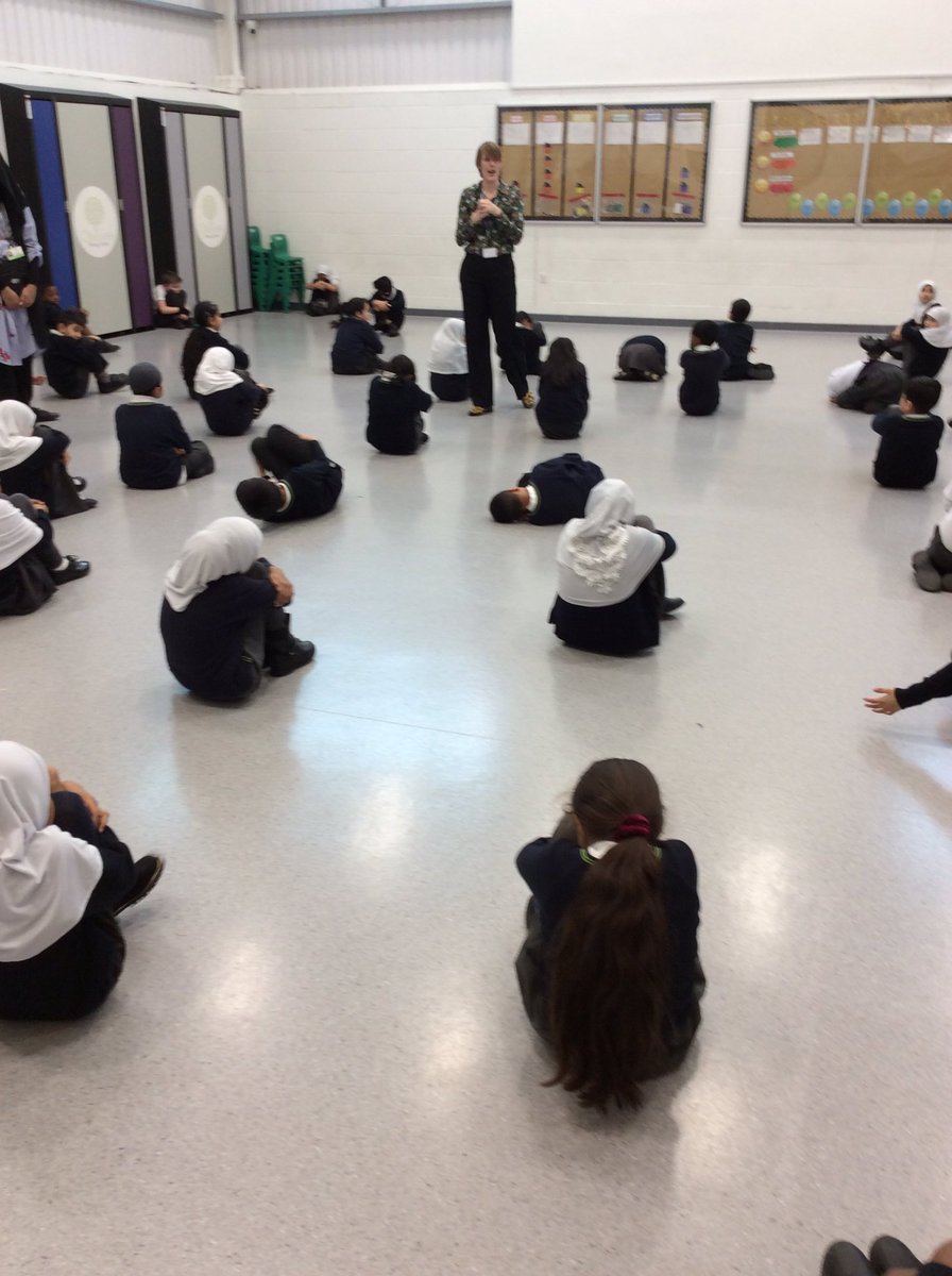 Miss Cardwell tweet media