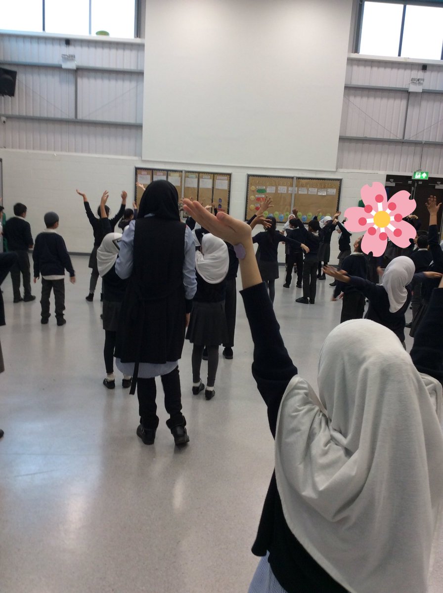 Miss Cardwell tweet media