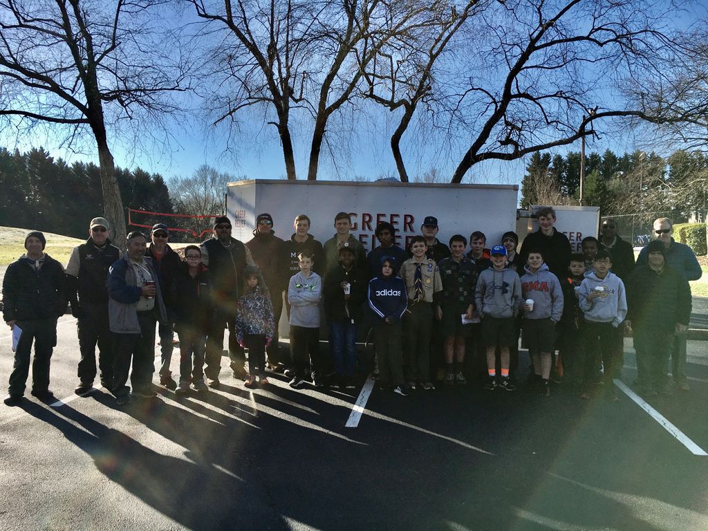 GreerRelief's tweet photo. Kudos to the #BoyScouts Troop 266 for the Silverleaf #FoodDrive, collecting 825 items on a blustery Sat morning. Hot cocoa, donuts, and fun make it better! They stocked the pantry to feed 26 families with 10+days of food.
#EveryNeighborMatters #HelpingNeighborsThrive #HereInGreer https://t.co/FTxu9U2hiK
