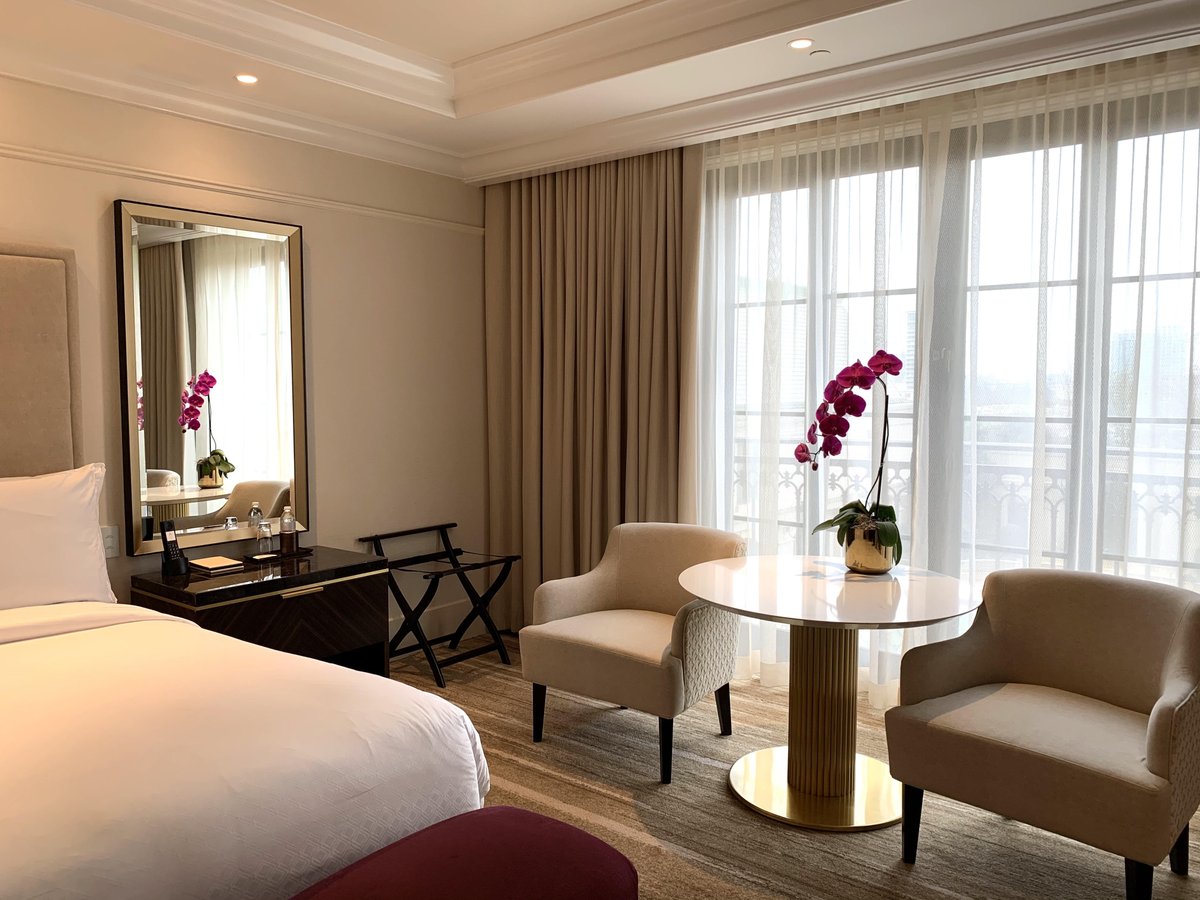 In each of our 151 rooms at the St. Regis Atlanta an orchid is displayed. The delicate, exotic and graceful orchid represents love, luxury, beauty and strength #StRegisATL #LiveExquisite