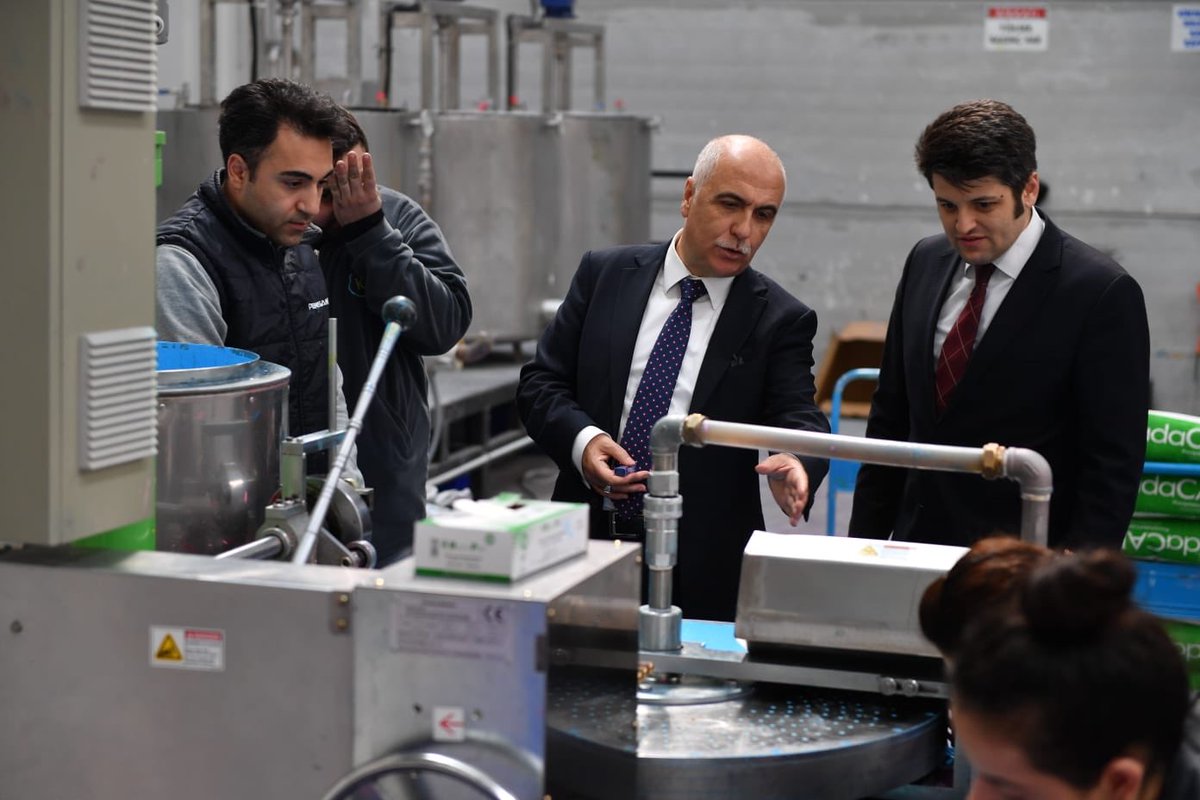 DenizliValiligi's tweet photo. İlimizde faaliyet gösteren Pensan Kalem A.Ş.’ni ziyaret eden Valimiz Sn @hasannkarahan; İşletme sahibi Mustafa Çiftçioğlu’ndan İşletmenin çalışmaları ve 2020 yılı hedefleri hakkında bilgi aldı https://t.co/zItrwfHKtE