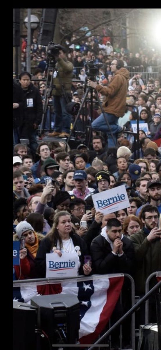 Math hats spotted #yanggang <a href="/andrewyang/">Andrew Yang🧢⬆️🇺🇸</a> #yang2024