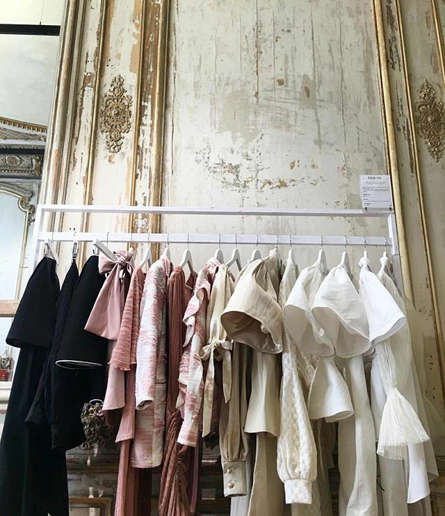 Pastels 😍 Our new collection is all about romantic pastels and voluminous shapes. Find it now online at essevie.com and <a href="/ounass/">Ounass</a> or at <a href="/lemill/">Leyla Miller</a> and @theeditdubai ✨ ift.tt/2W4gICS