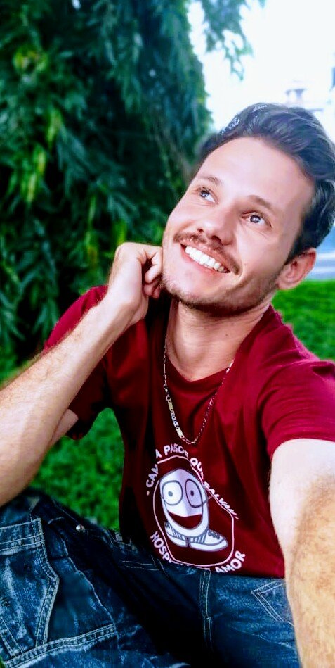 LucasMixtter's tweet photo. "Quero estar ao centro da tua vontade... https://t.co/cUyWnsHUrj