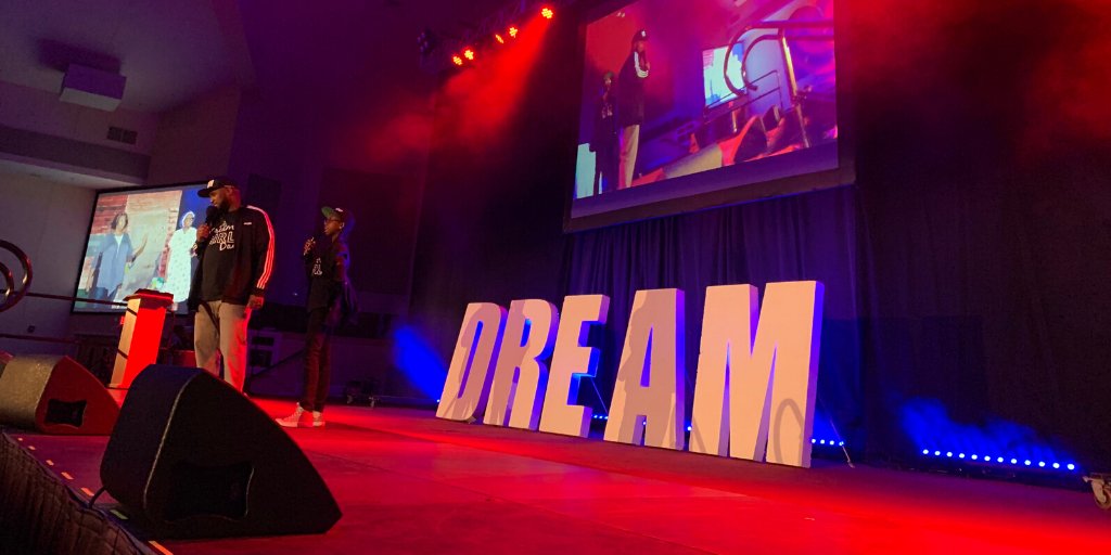 DreamGirlsEvent's tweet photo. That’s a wrap for the 7th Annual #DreamGirlsConference! We want to thank our attendees who traveled from near and far, along with all of our sponsors, speakers, entertainers and vendors. 🙌🙏We hope to see everyone again next year! #GirlEmpowerment #WomenEmpowerment #Purpose https://t.co/m6KxCqH8or