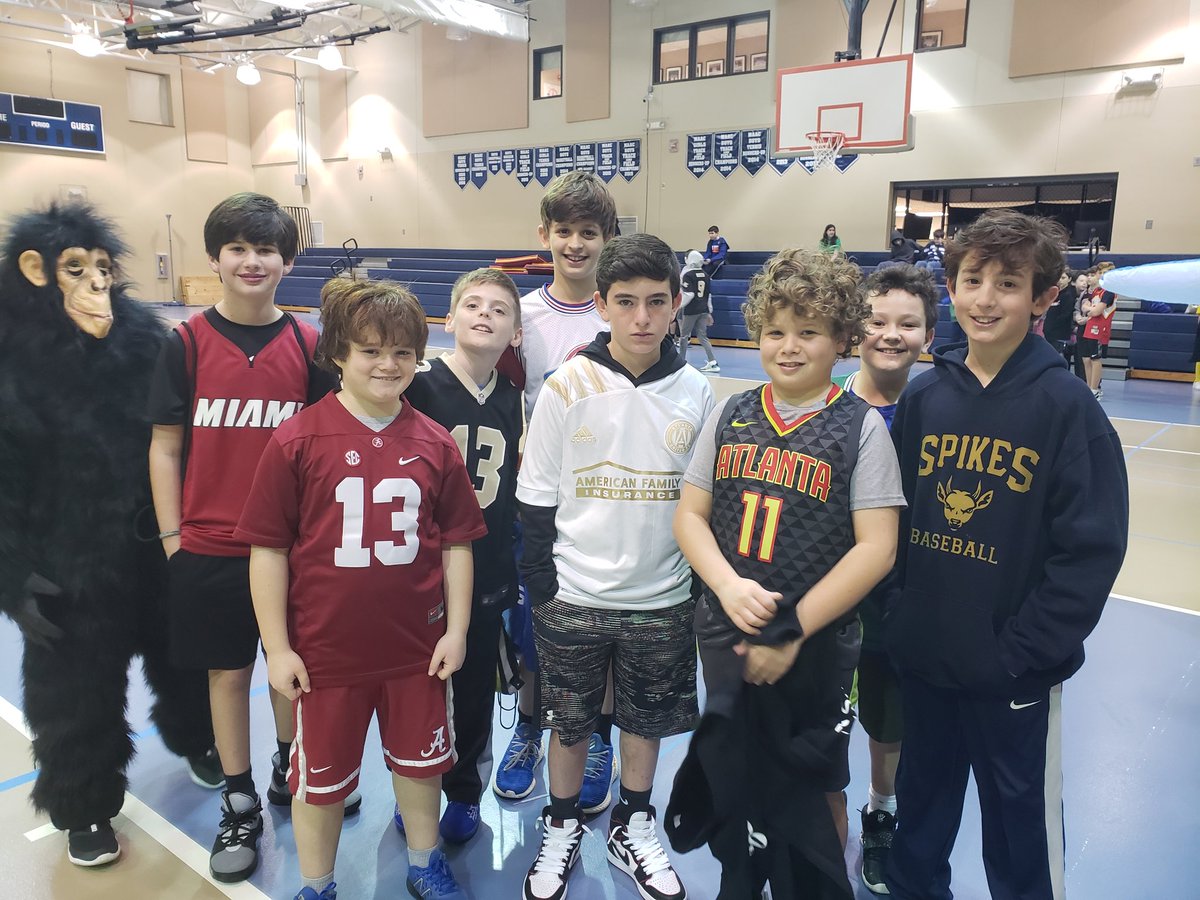 sbolnick5grade's tweet image. #davis5 Purim fun