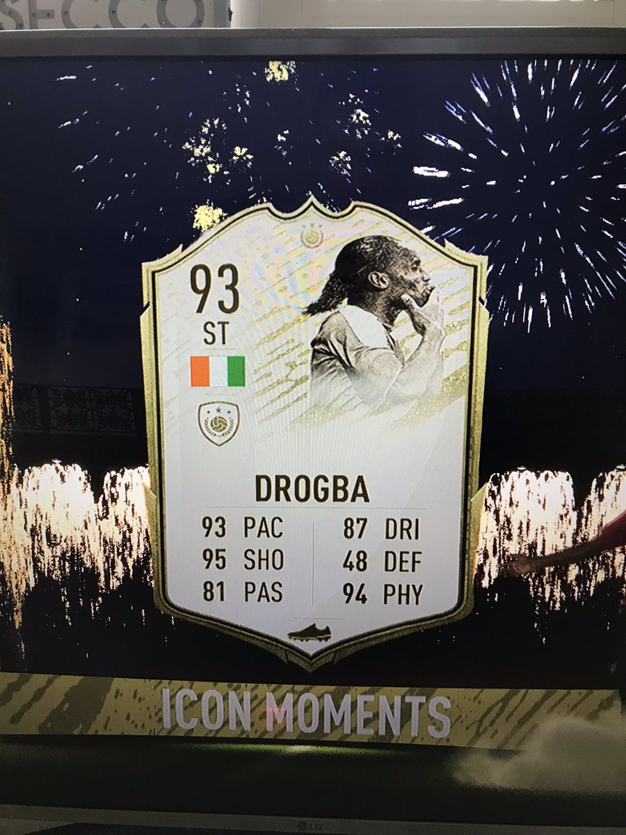 RoonDogg05's tweet photo. Canny believe ive only gone and packed this from Squad Battle rewards 💥😱 #fifa20 #squadbattles #PrimeDrogba https://t.co/IqznyLECVZ