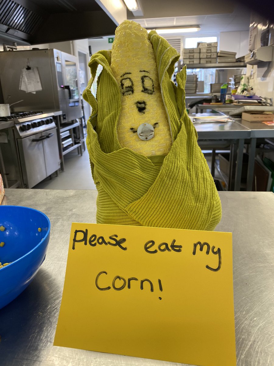 PrimaryButts's tweet photo. Well done to our ever creative cook for making our very own corn baby #EatThemToDefeatThem #HC3S #Alton https://t.co/Y4zLYtR2GG