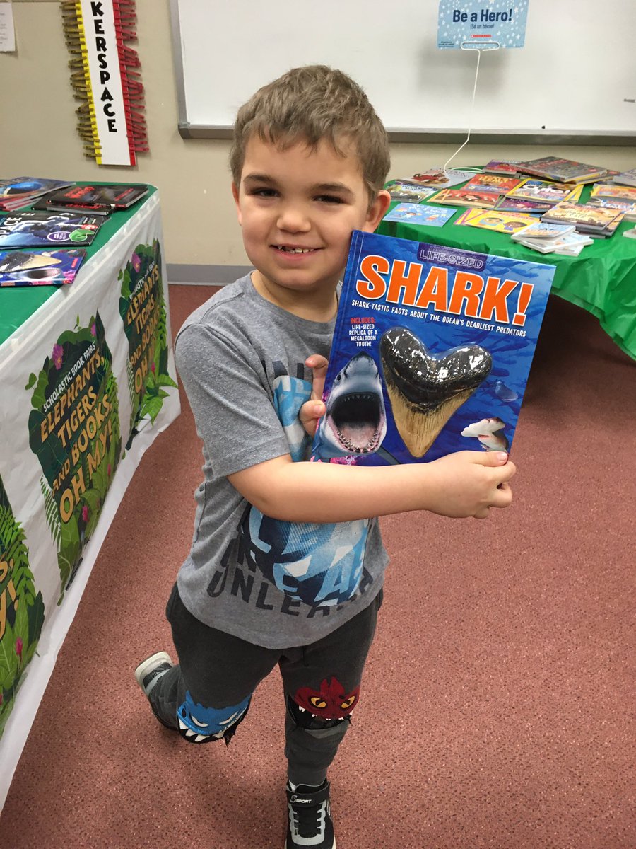 MrsKasendorf's tweet photo. The book fair is here!!! Come check it out during Hartley Conferences this week! https://t.co/P0WjjDA7LZ