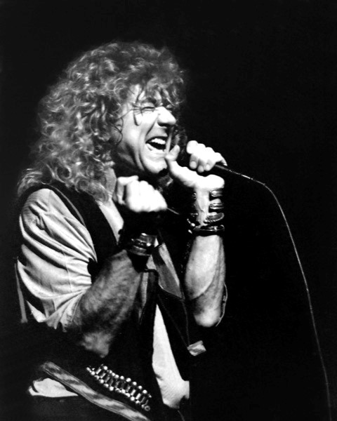 Another one of my favorite memories…Robert Plant in 1995…as magical and charismatic as ever.

My book is available for more glimpses into the great days of rock… or grab a Fan Favorite 'Rock Pockets' T-shirts deelippingwell.com/store.html