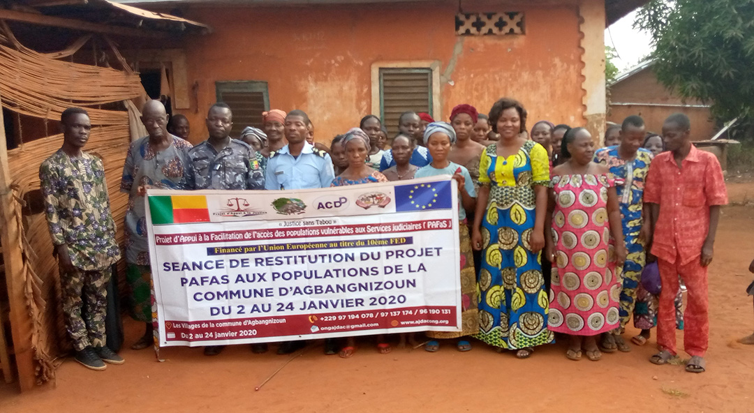 AJDAC_ONG's tweet photo. Restitutions du projet PAFaS dans 24 villages de la commune d'Agbangnizoun
Cliquez pour en savoir plus👇👇👇
https://t.co/q4olwFujDQ
#UE_FED
#PAJ
#PAFAS https://t.co/1i7QNGEOo4