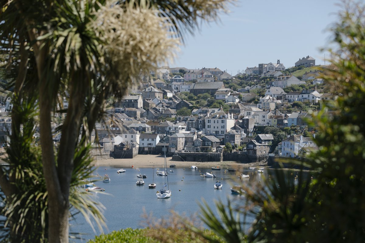 This coming Friday 13th will be lucky for some, with tickets going on sale for <a href="/fowey_festival/">The du Maurier Fowey Literary Festival</a>. If you're heading to Cornwall for one of the events, check our availability in Fowey and Lostwithiel: lanticbayholidays.co.uk/properties