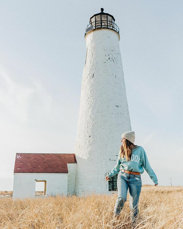 happy Monday friends - a little reminder to both myself and whoever reads this...we are capable of:⠀
doing hard things⠀
doing fun things⠀
creating beautiful things⠀
doing the things that scare us and change us⠀
owning our worth⠀
showing up how we… ift.tt/2TPjEAT