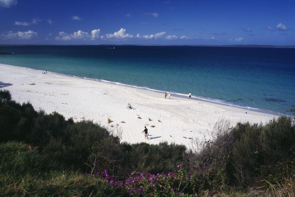 yourspringteam's tweet photo. Home to some of the most pristine, powdery-white #sand around, Hyams #beach north of Sydney, Aus., is worth the drive.  https://t.co/WQQfOV6pu3 https://t.co/k8QaNOhKZZ