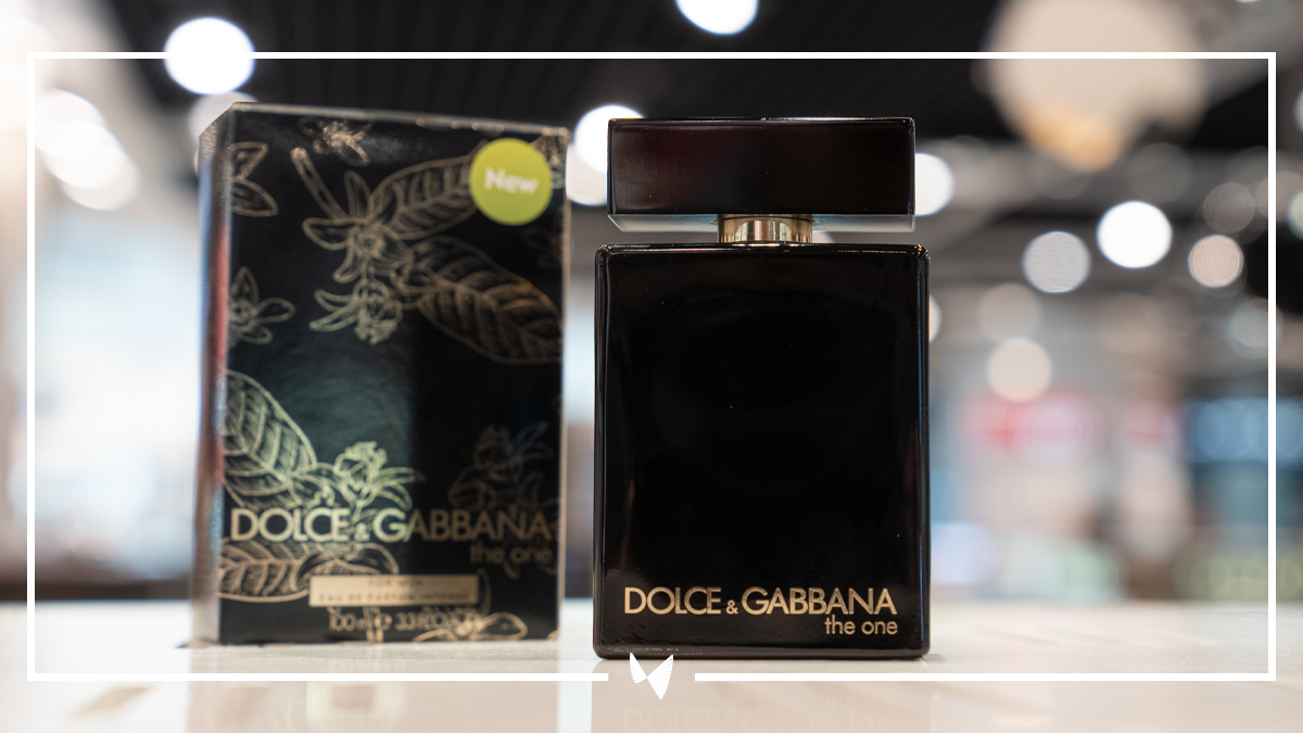 Mit 'The One' von @dolcegabbana wird Eleganz neu definiert, indem die harmonischen Duftnoten von Moschus und Leder verbunden werden. 😎 #DutyFreeExperience #dolce&gabbana #theone #fragance https://t.co/CGyuOB4K2O