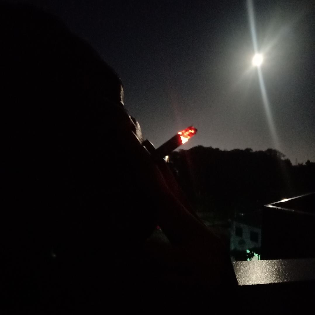 OabaSirk's tweet photo. Gives warmth to this F*cked up, cold heart of mine.
#altercebu #alterphilippines #alterph #cebualter #alter #NoStickerNeeded #moon https://t.co/FwSM7IK3V9