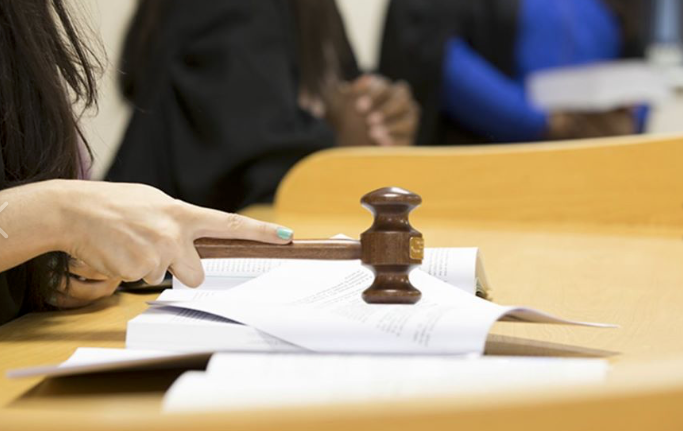 The Wolverhampton Law School and the Wolverhampton School of Art are launching an art competition to celebrate women working in law and the education of law, past and present. ****International Women's Day**** Commission 
**£1000** @WLV_Arts <a href="/FineArtWSA/">Fine Art Wolverhampton 🏳️‍🌈</a> <a href="/wlv_uni/">University of Wolverhampton</a> <a href="/WlvLawSchool/">Wolverhampton Law School</a>