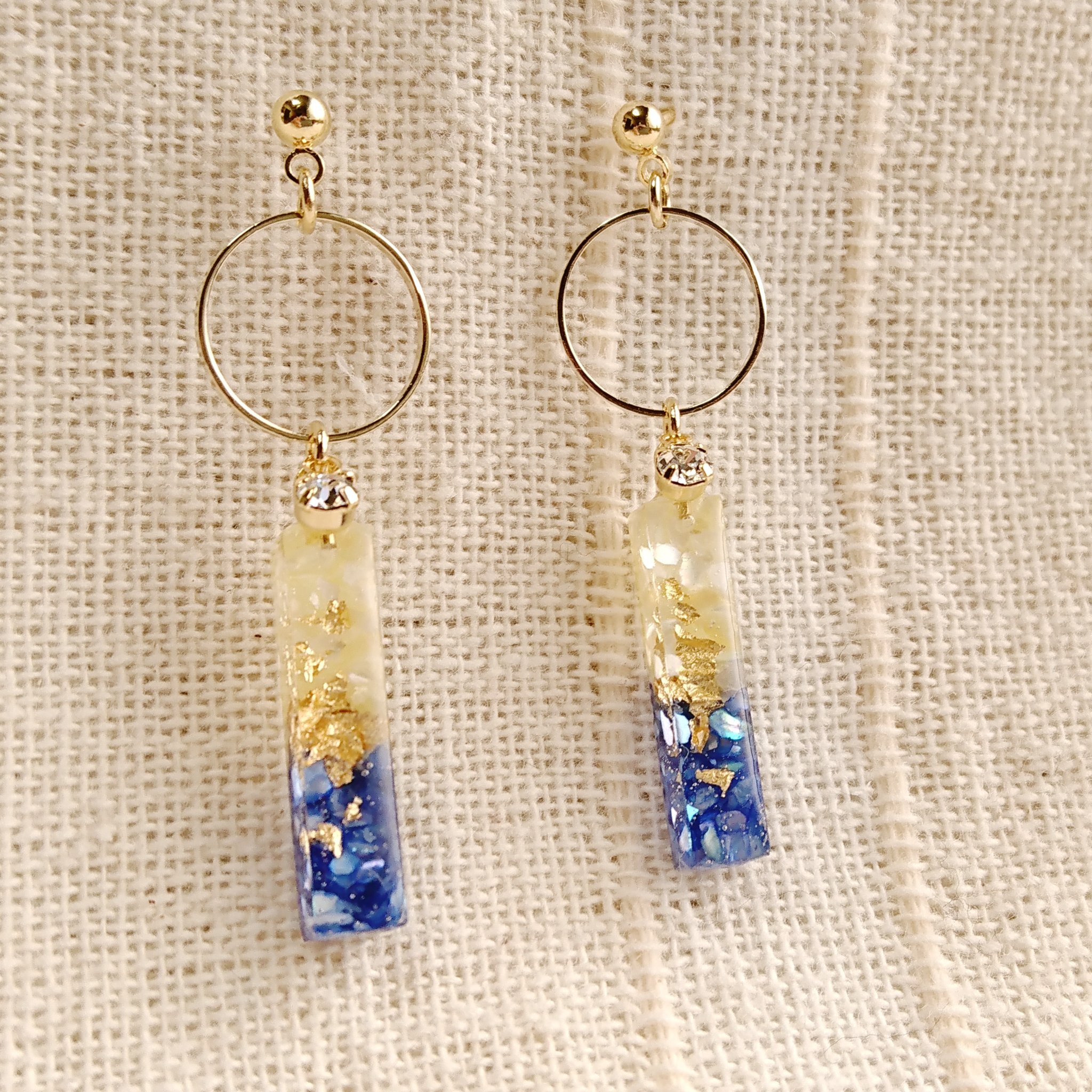 Twitter 上的 もりもと まきこ シェルでデイリーアクセを作りました 作り方動画を公開しております T Co Zehkzhkbgp ハンドメイド ハンドメイドアクセサリー アクセサリー イヤリング ピアス レジン シリコンモールド ドライフラワー 簡単 作り方