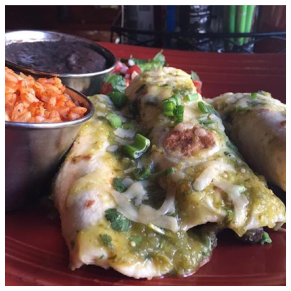 Celebrate #MondayFunday with $6 house margaritas all day &amp; night! 
Plus we have $7 Enchiladas from 11-5pm.
Papi Hour starts at 4pm!
See you soon 💛
papistacosfells.com

#PapisTacos #Tacos #Hampden 
#FellsPoint #Margaritas #Sangria
 #MyBmore #TheBmoreCreatives #Bmoredaily