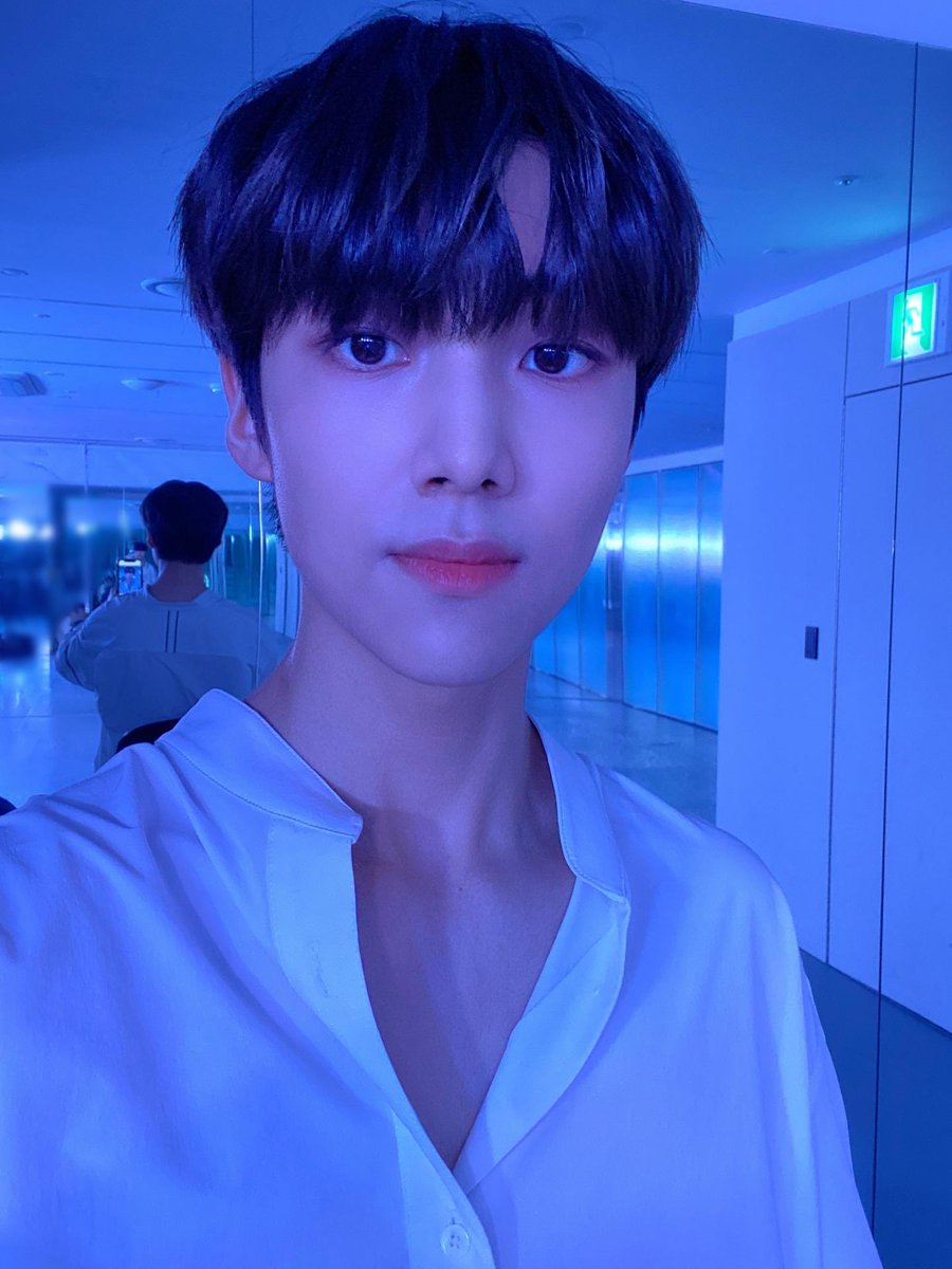 LEEEUNSANG_TH's tweet photo. [PIC] EUNSANG DIARY : 2020.03.09

คิดไม่ถึงเลยใช่มั้ยครับ? 😄😃 ถึงจะเสียดายมาก ๆ แต่ผมจะแสดงให้ดีขึ้นในอนาคตครับ 🧡 สัปดาห์นี้เข้มแข็งกันนะครับ! Good night, ฝันดีนะครับ!!

🔗https://t.co/BtLjlVO8ZJ

#LEEEUNSANG #이은상 #อีอึนซัง https://t.co/cMqBs3cVml