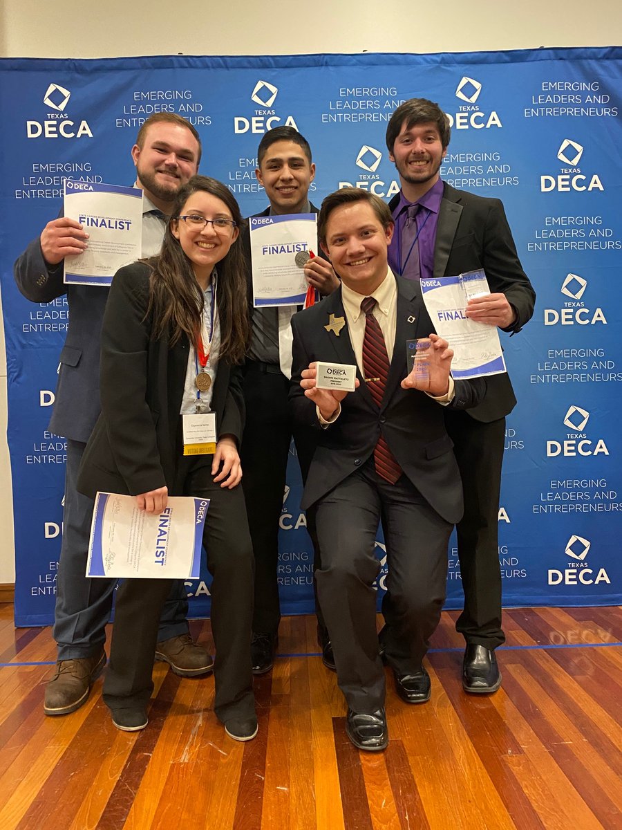 concordiatx's tweet photo. During the @TexasDECA State Career &amp; Development Conference at @UT_Dallas, @CTXDECA took home 10 awards from the conference, bringing the total awards that the chapter has gained to almost 100 in just three years! 

Name a better DECA team...
We'll wait... 😉 https://t.co/Wa8k2ucSq2