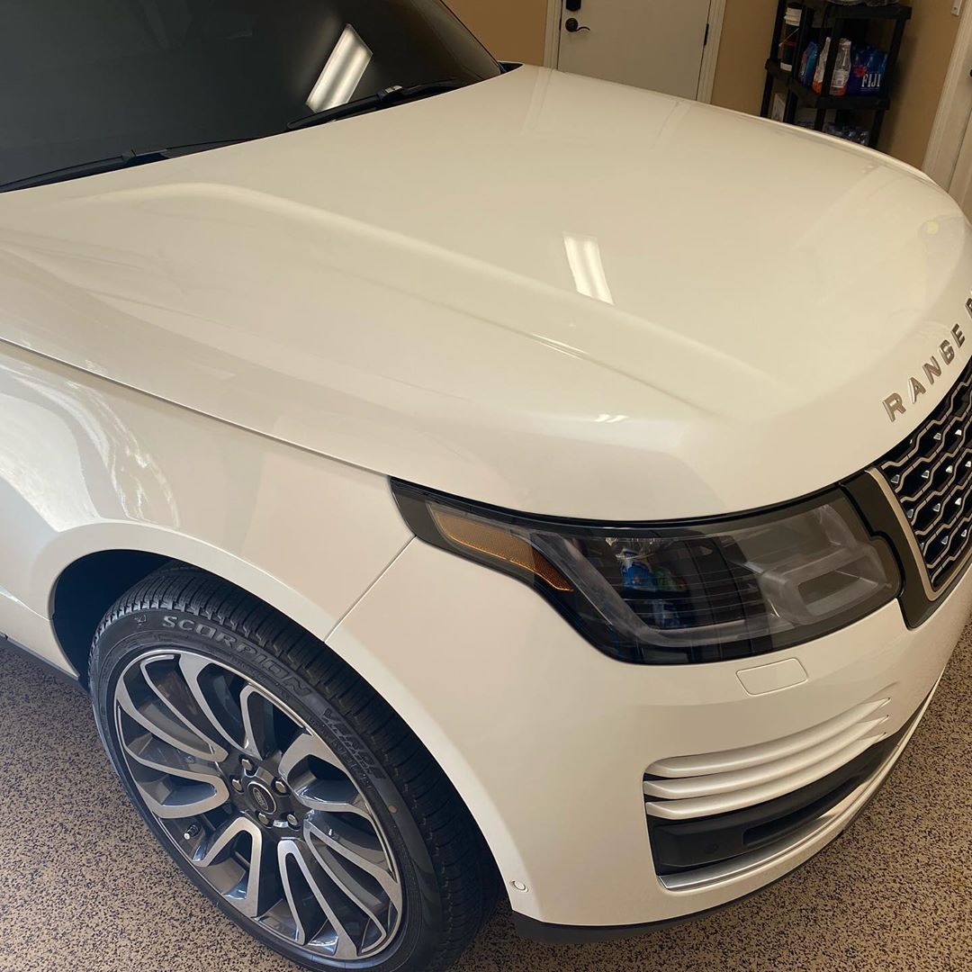 Gliptone's tweet photo. 🔥🔥Amazing job on this beautiful truck! @thebestdetail_lv
This brand new 2020 @rangeroverofficial for a wonderful client... full interior and exterior ceramic coating with @gliptone_usa pro!! #gliptone #gliptoneproducts #gtquartz https://t.co/Selj14FGWt