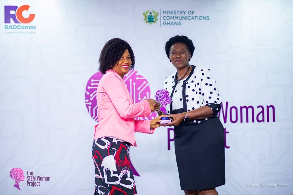 TheAnitaErskine's tweet photo. The #STEMWomanProject started by paying homage to the extraordinary women who’ve blazed the trail in STEM. Our gratitude & respect for their tireless and continued commitment to STEM runs deep! #GenerationEquality @unicefghana @unwomenafrica #Beijing25 https://t.co/s4QEWoVvm1