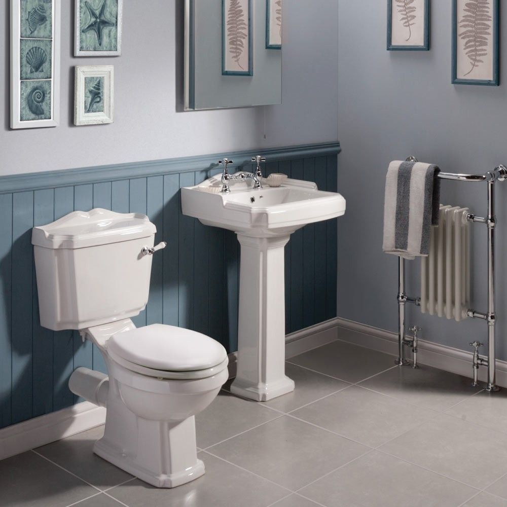 Celebrate historical eras with our large range of traditional bathroom suites. Choose from Edwardian, Victorian, Classic or Contemporary to help create your own vintage bathroom.
bathcenter.co.uk/traditional-ba……

#LuxuryBathroom #Bathrooms #TraditionalBathroom #Chesterfield #Derbyshire