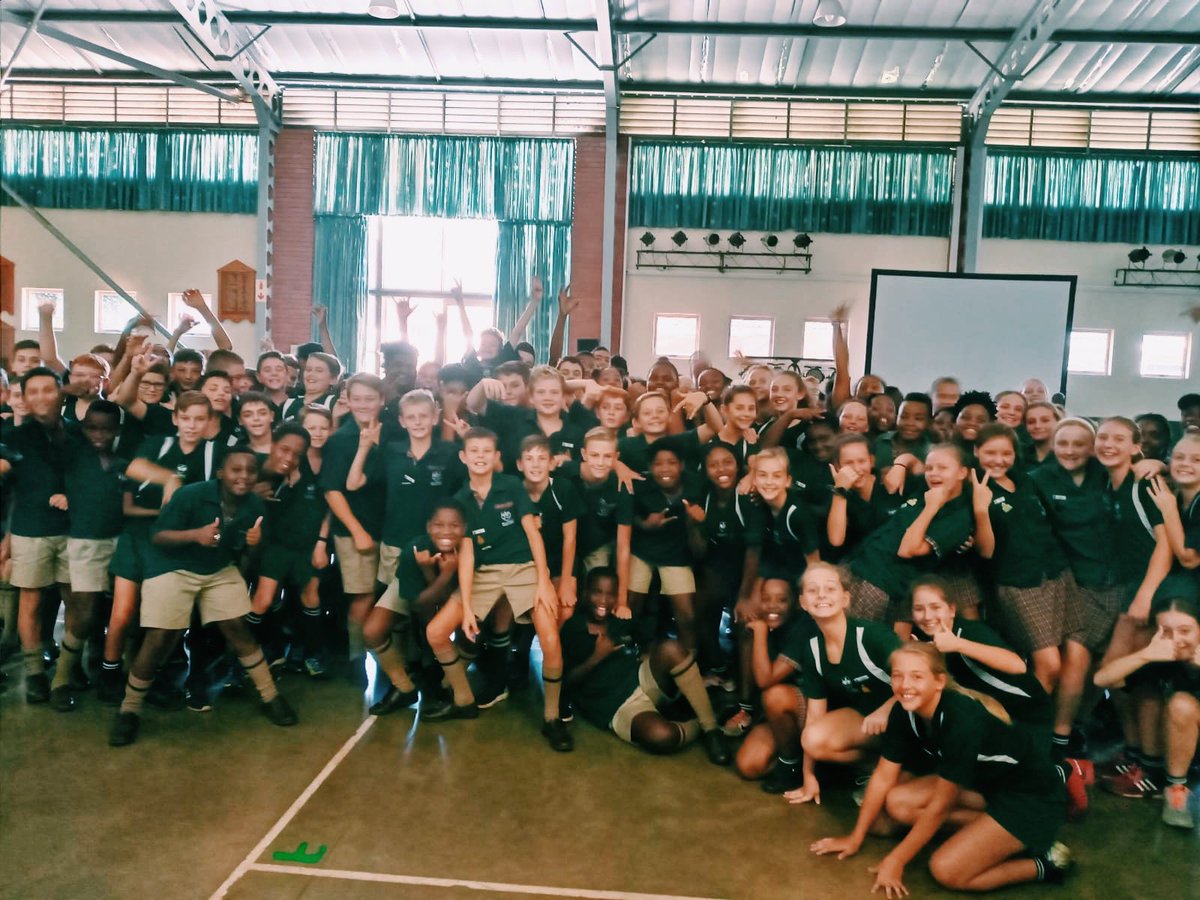 trulifeza's tweet photo. The most incredible times at these schools ⚡️⚡️ big love for all of you! https://t.co/GX2TBhvDHp