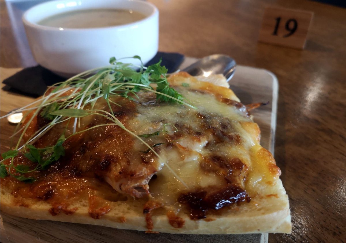 If you're in need of a brighter outlook through those 🌧️ rainy showers, stop by for this week's 'Soup N' Sandwich Special.' It's forecast to be a cracker! 😎

Toasted Turkey, Cheese and Caramelised Onion Melt served with our heart-warming, home-made Cock-a-leekie Soup!