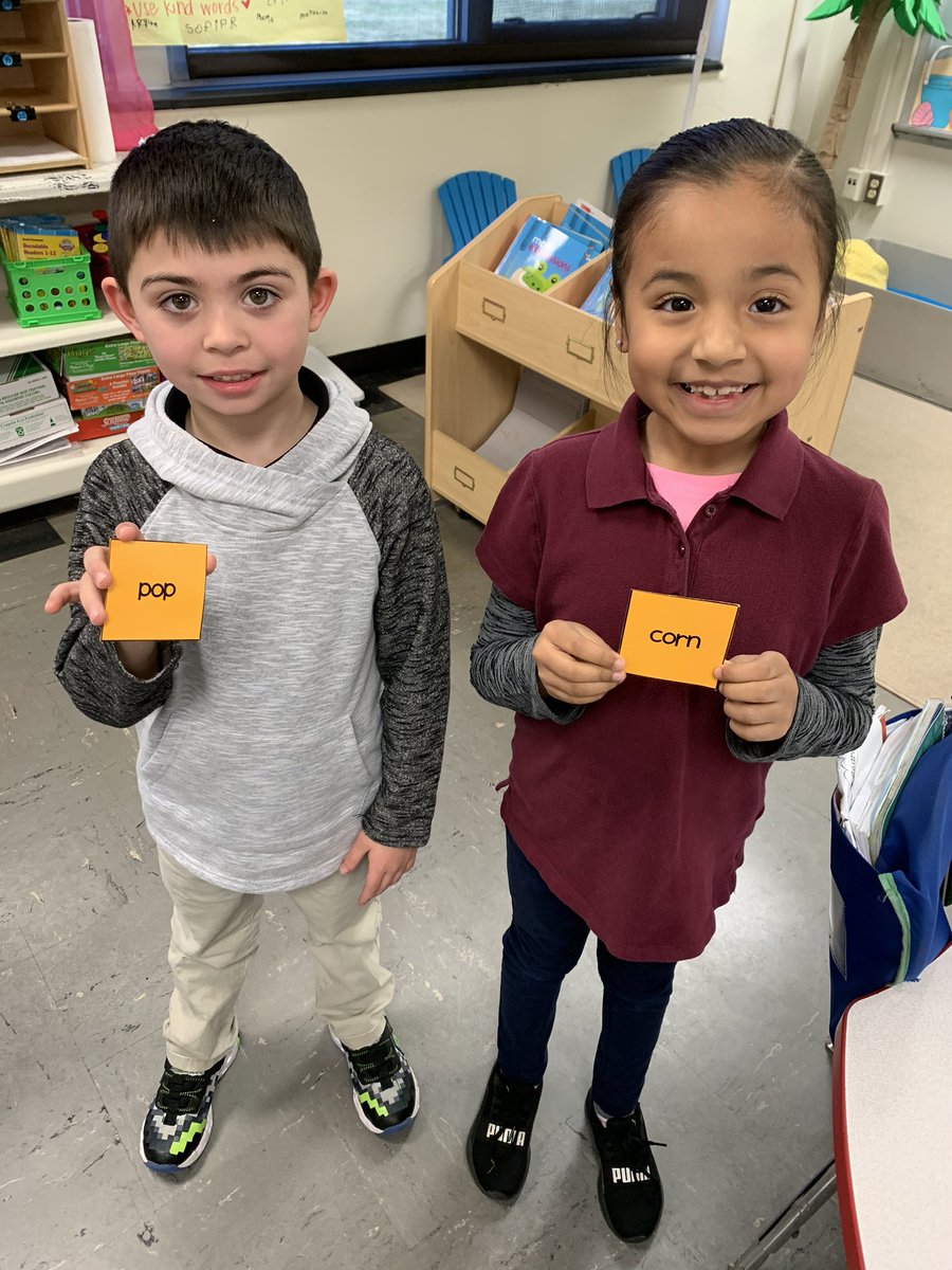 Compound word partner fun in room 107! #baltzbears #wearebaltz <a href="/BaltzBears/">Baltz Elementary School</a>