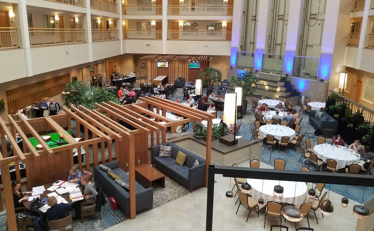 ProgressBook's tweet image. The collaboration with peers continues during lunchtime at the ProgressBook Collaboration Conference!
#ProgressBook #FrontlineEducation #PBCC2020