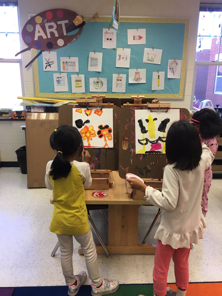 Kim Engle tweet media