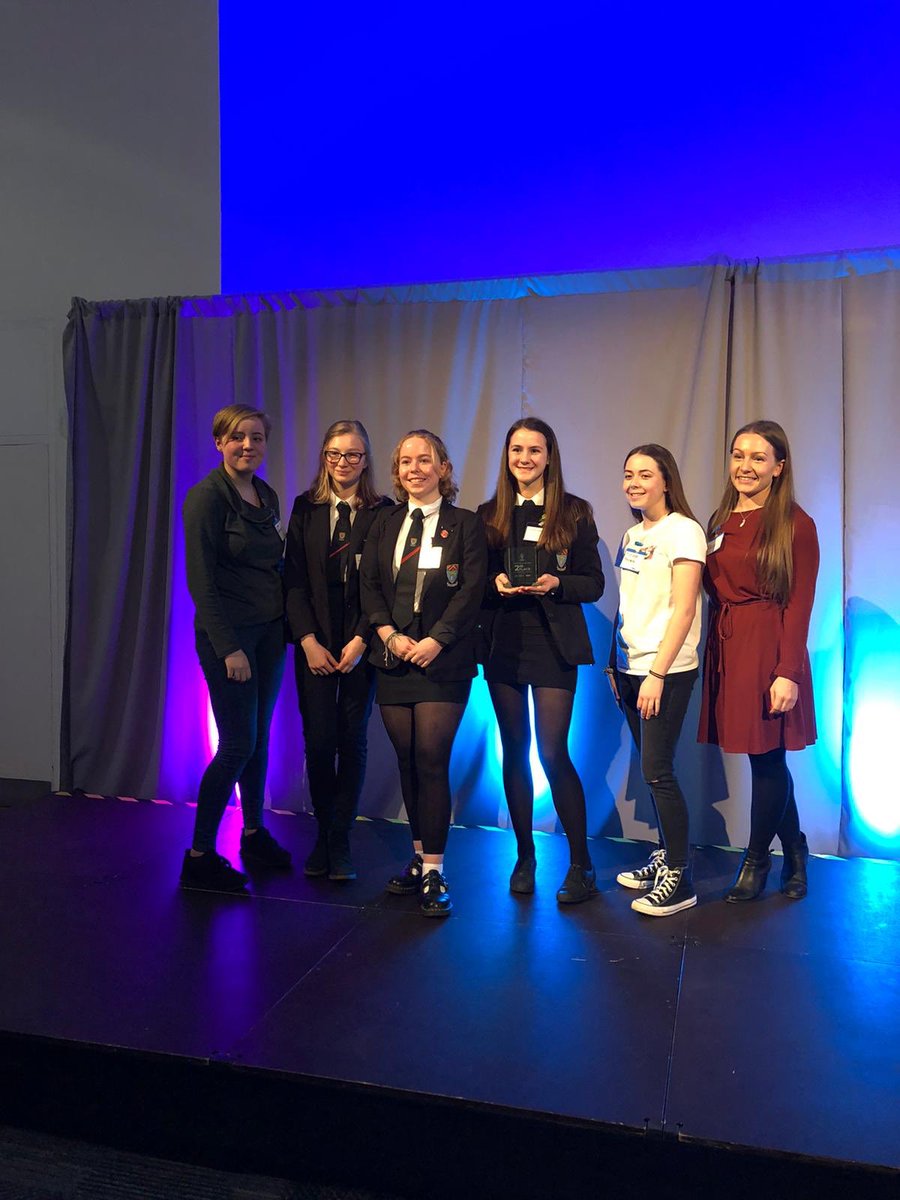 Well done to the @McLarenHigh girls coding club for their 2nd place finish at todays @turingtesters2 @WiDS_Conference event! What a great day - so many inspirational role models! #WomenInDataScience #beyondData