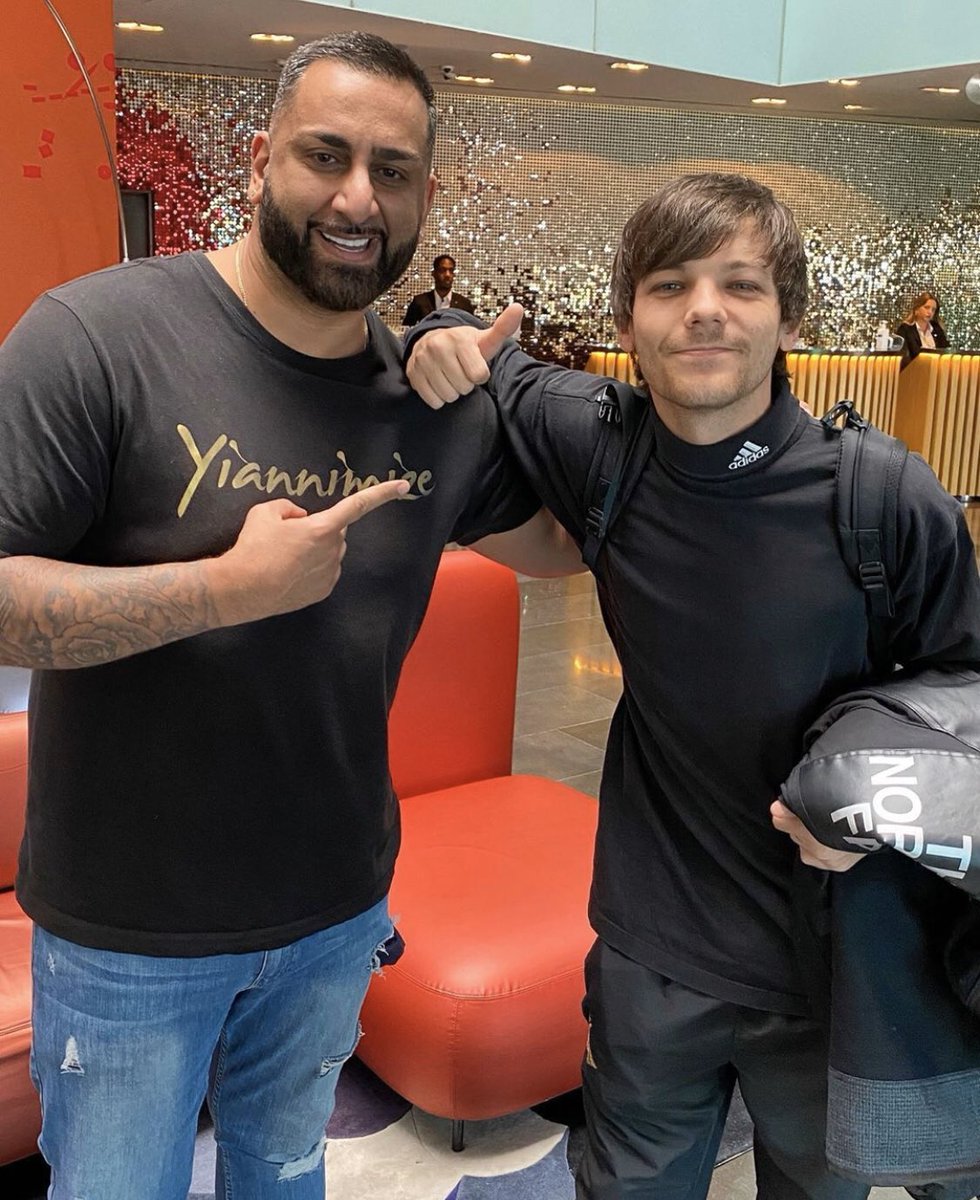 ODWWFacts's tweet photo. #INFO | Louis à Barcelone aujourd’hui -Ali https://t.co/3ZSEOrXErC